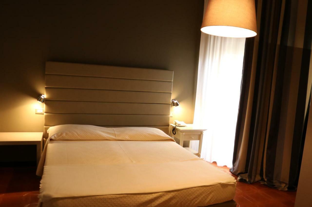 Park Hotel Albisola Superiore Eksteriør bilde